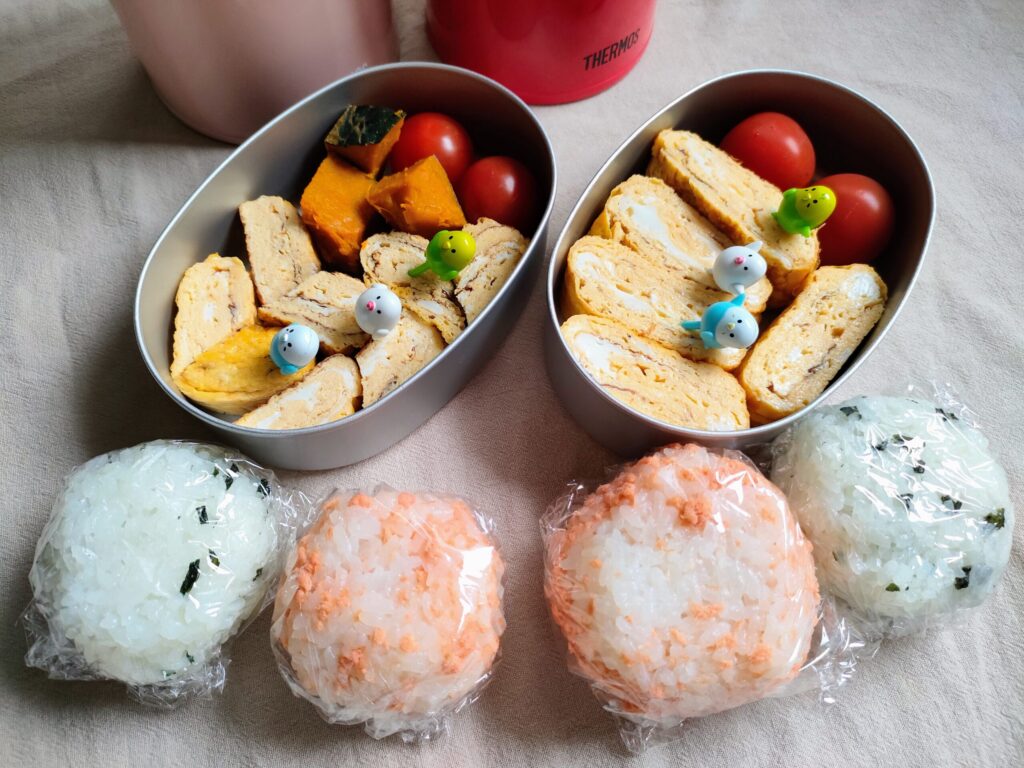 夏休みの学童用に作った子ども2人分のお弁当とスープジャー